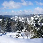 Domek alpejski Au Tholy Avec Piscine Partagee *