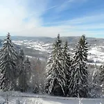 Au Tholy Avec Piscine Partagee Domek alpejski *